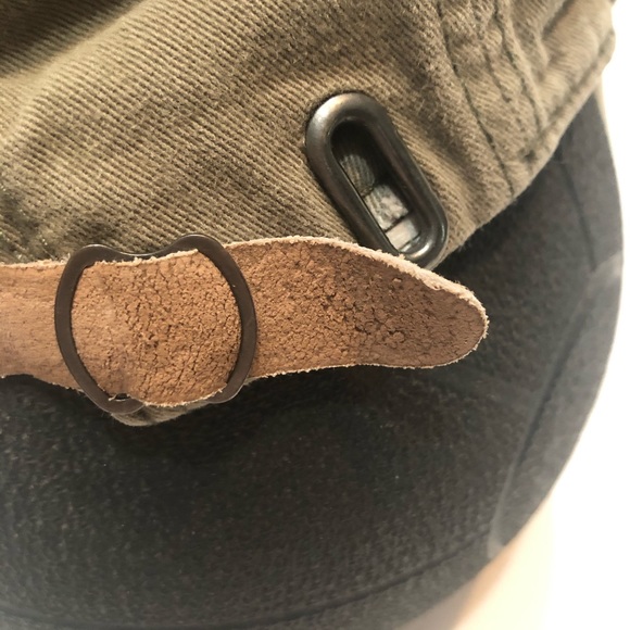 Levi’s Cap - Picture 4 of 5